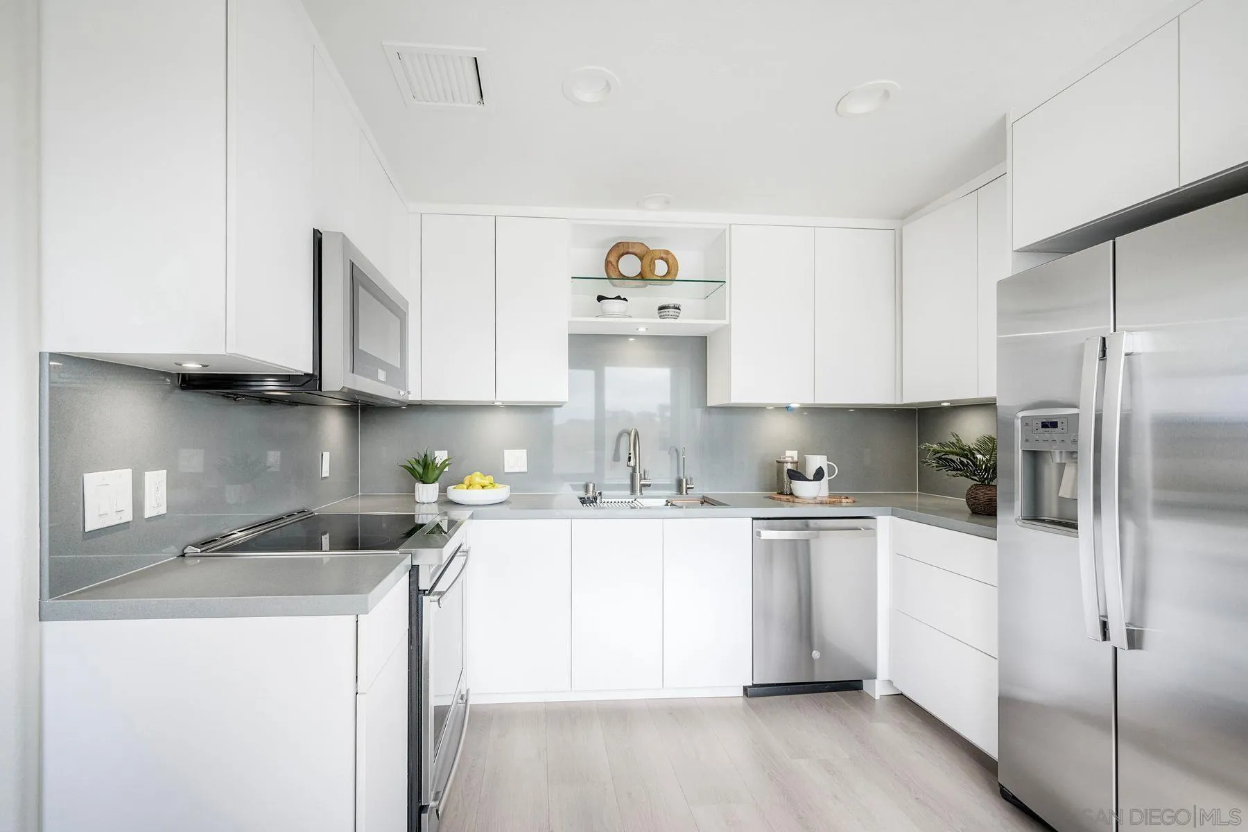 3060 6th Ave Unit 19