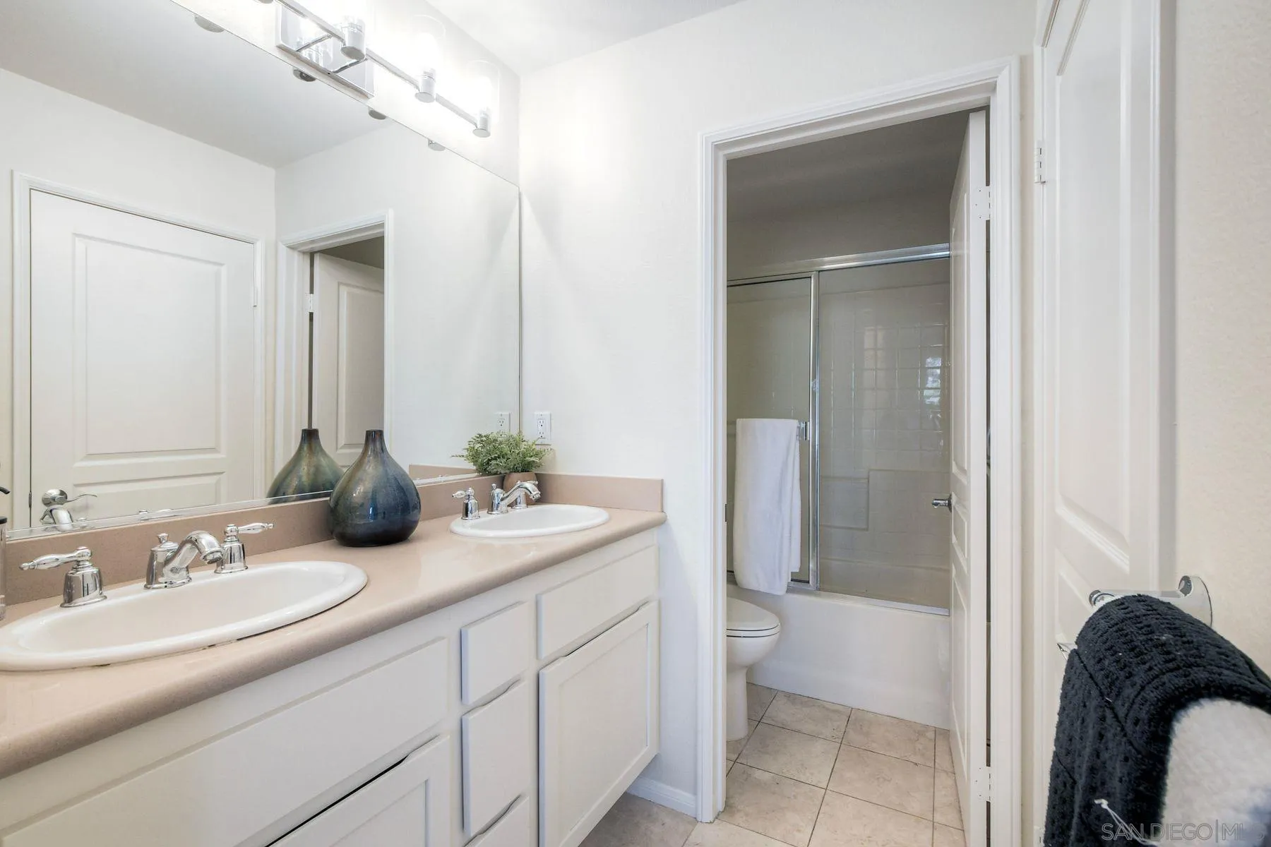 14650 Via Fiesta Unit 2