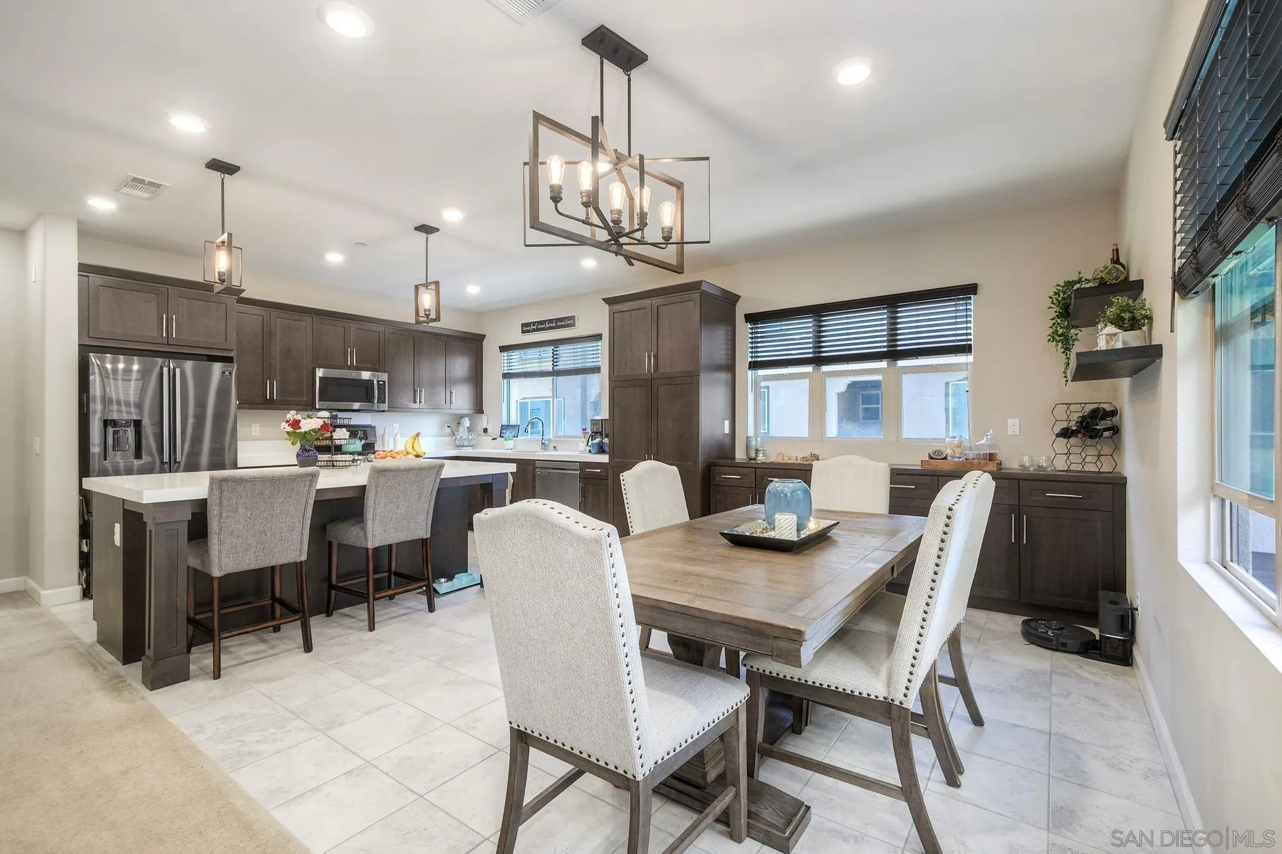 1577 Castillo Way Unit 5