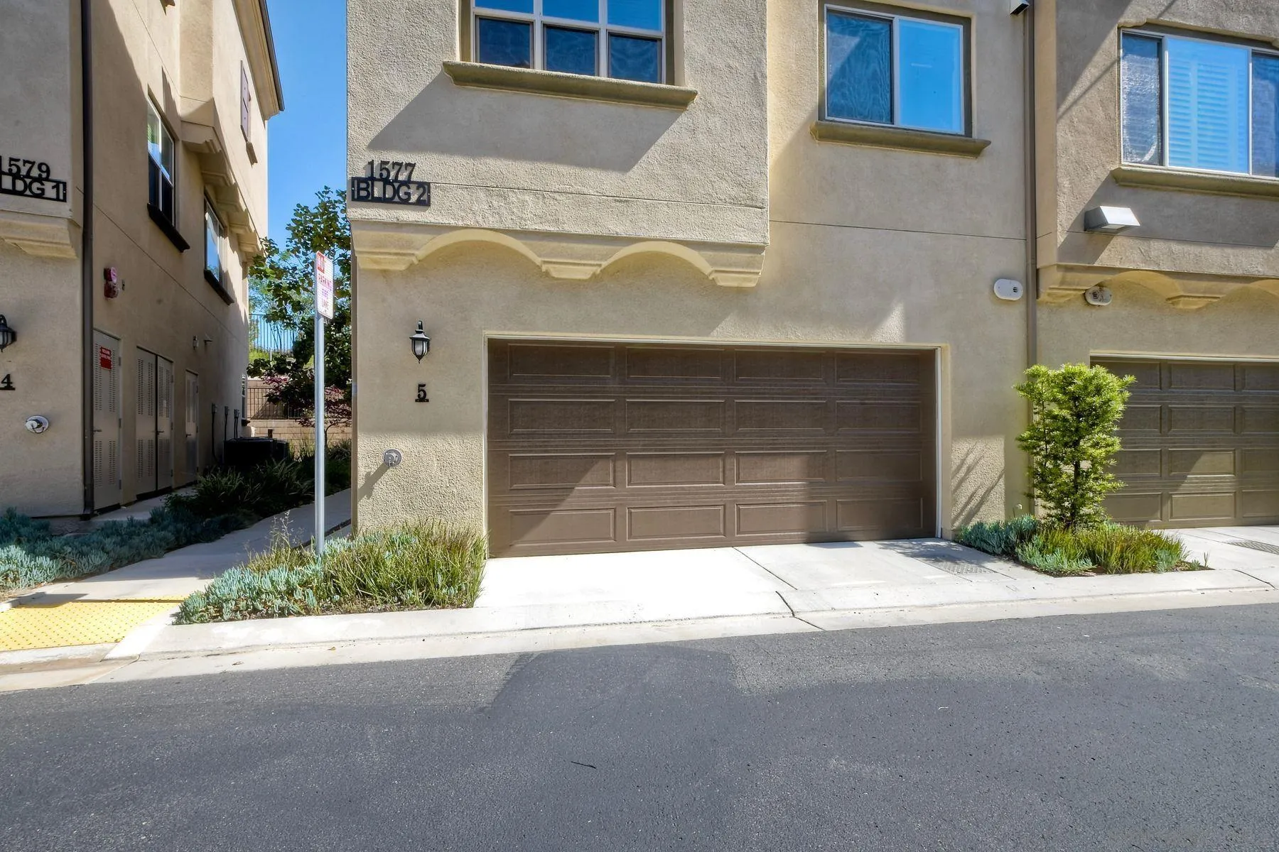 1577 Castillo Way Unit 5