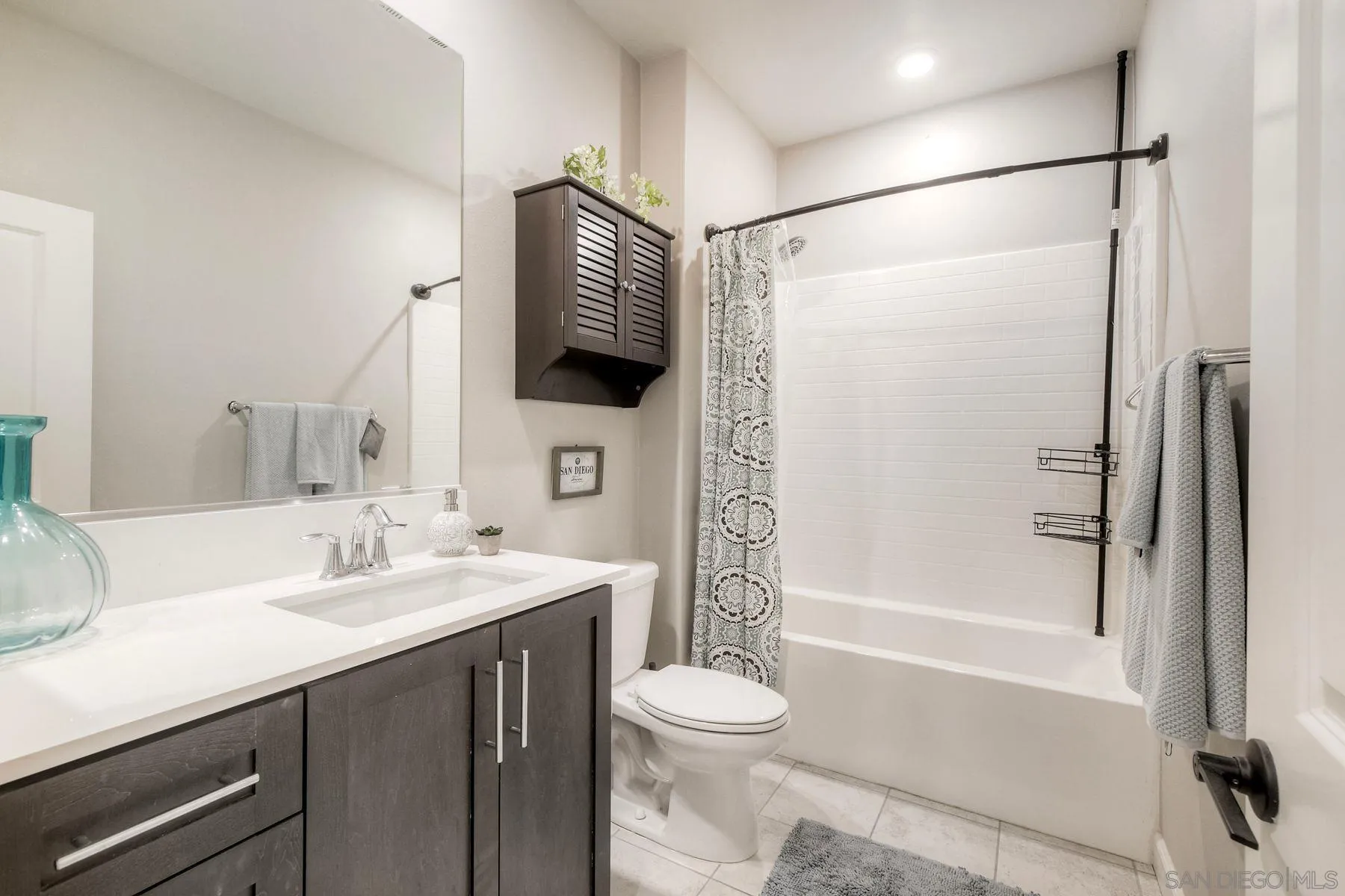 1577 Castillo Way Unit 5