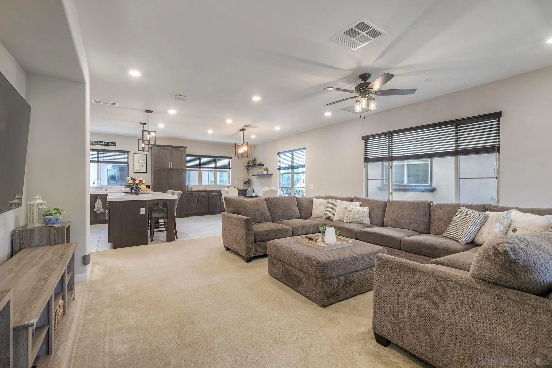 1577 Castillo Way Unit 5