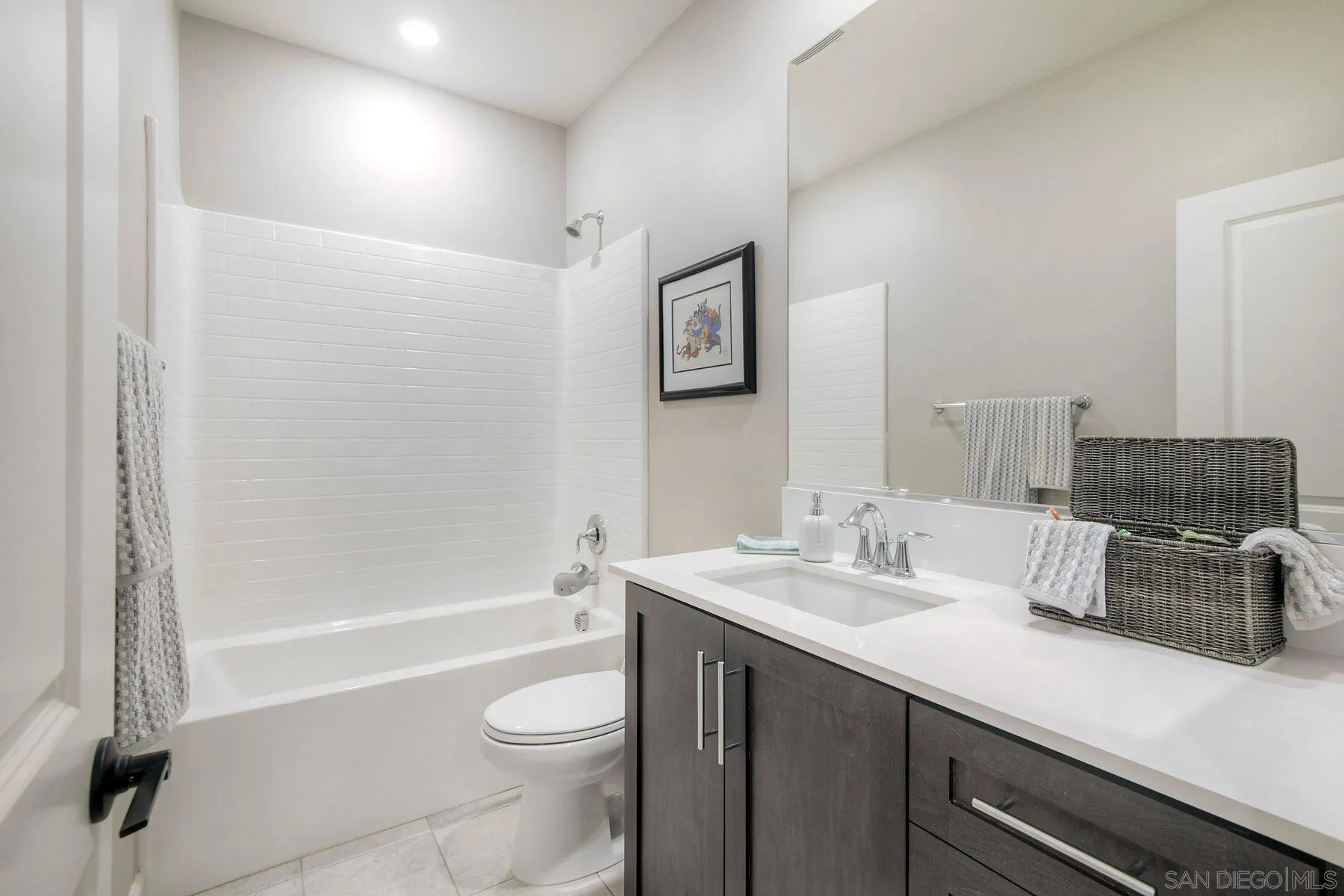 1577 Castillo Way Unit 5