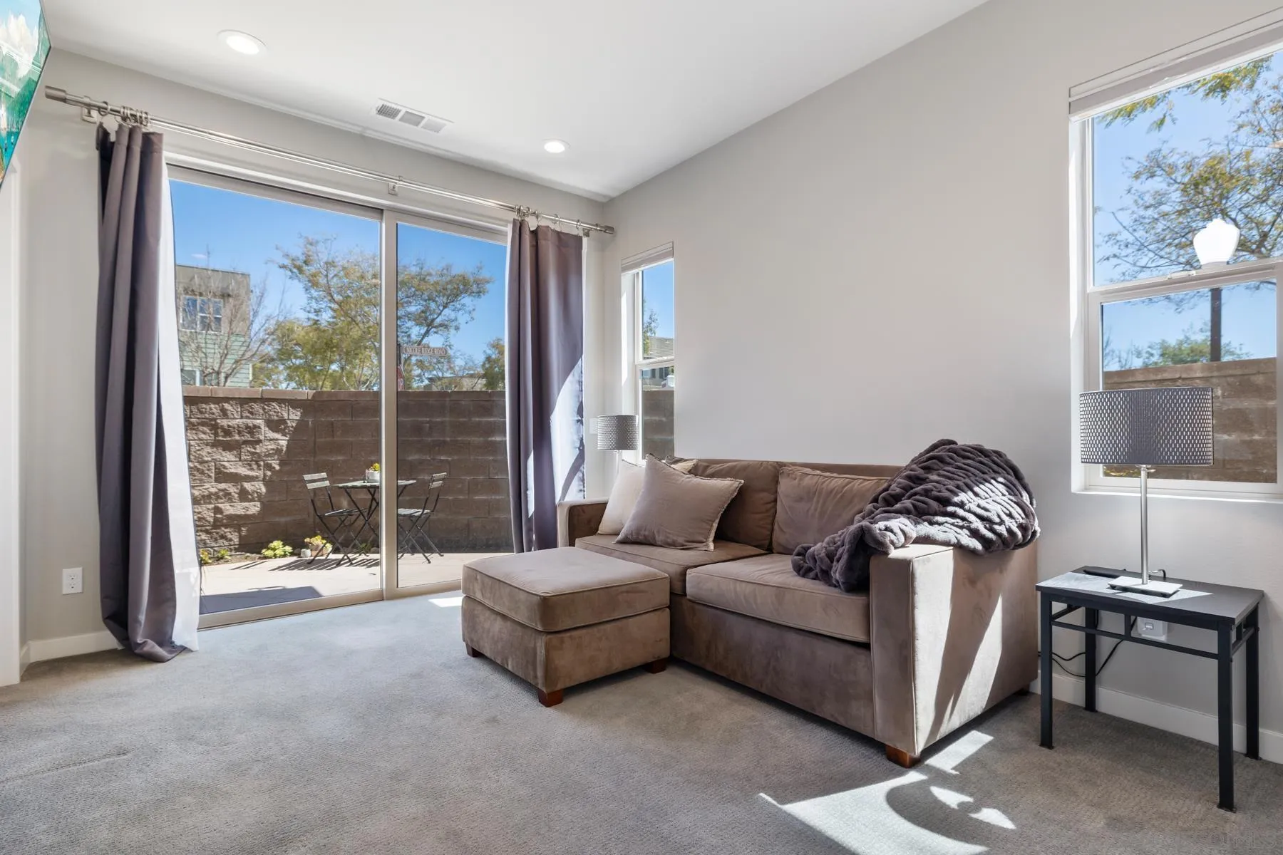16240 Camden Cir