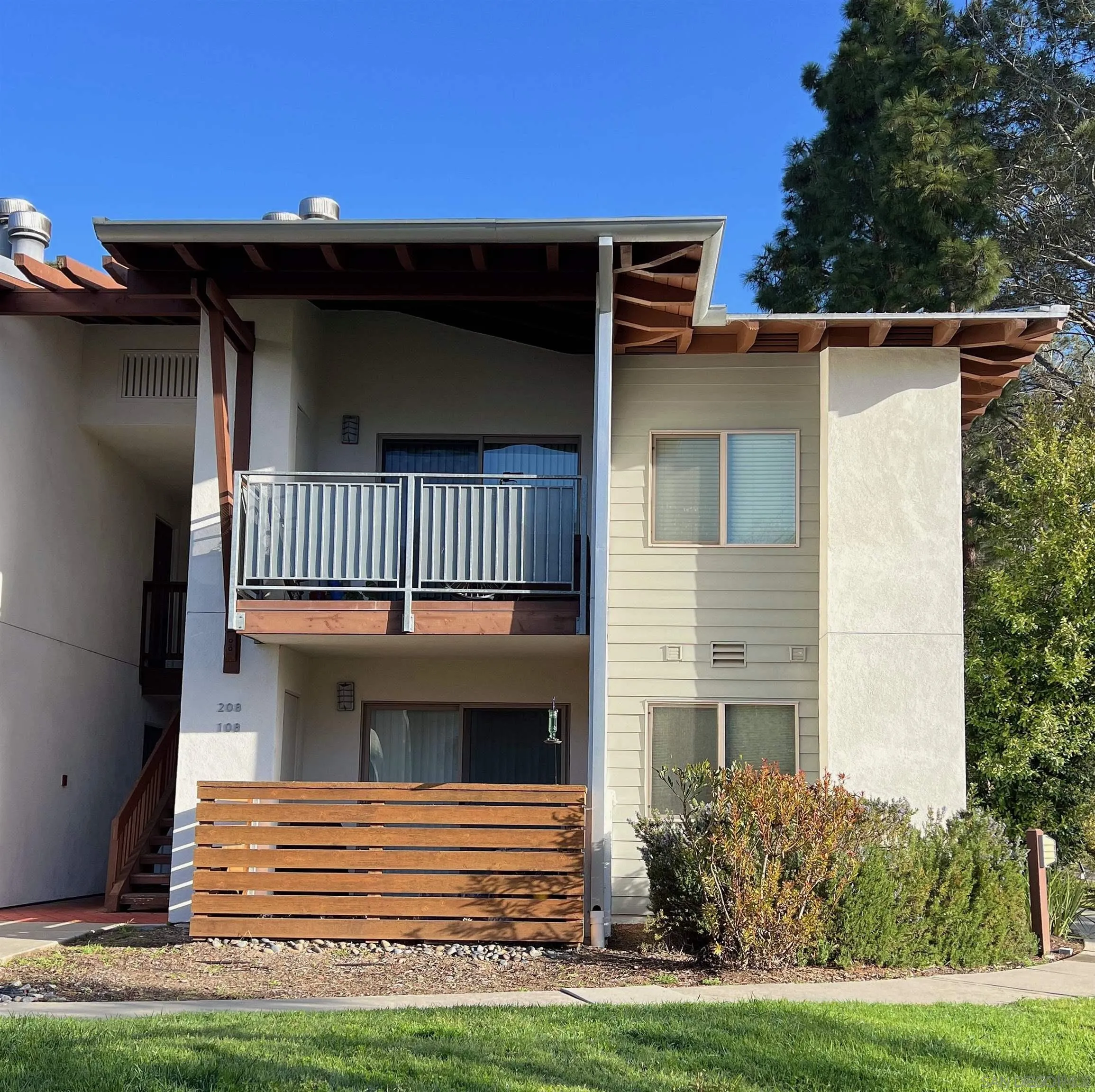 1810 S El Camino Real Unit 108