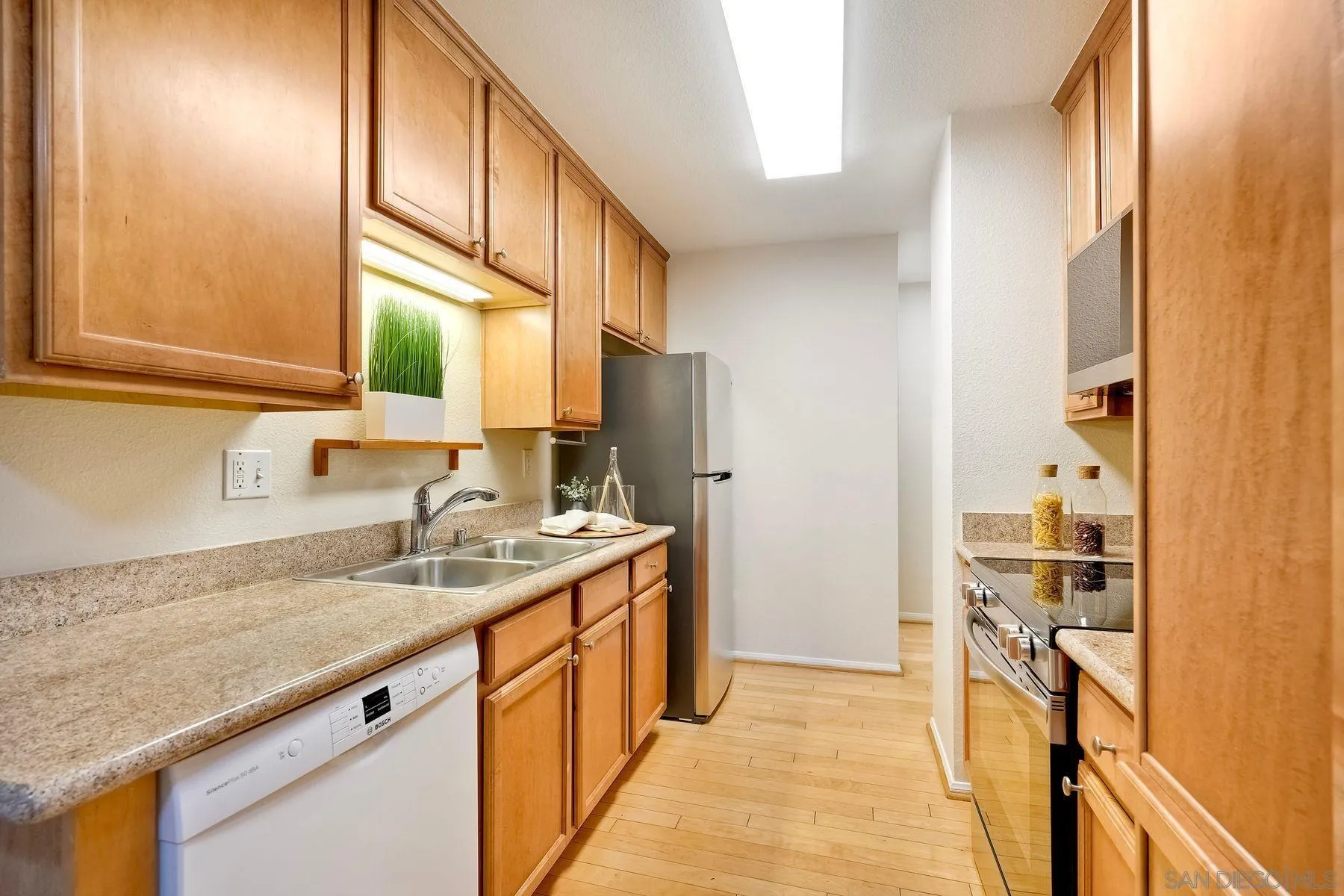 1810 S El Camino Real Unit 108