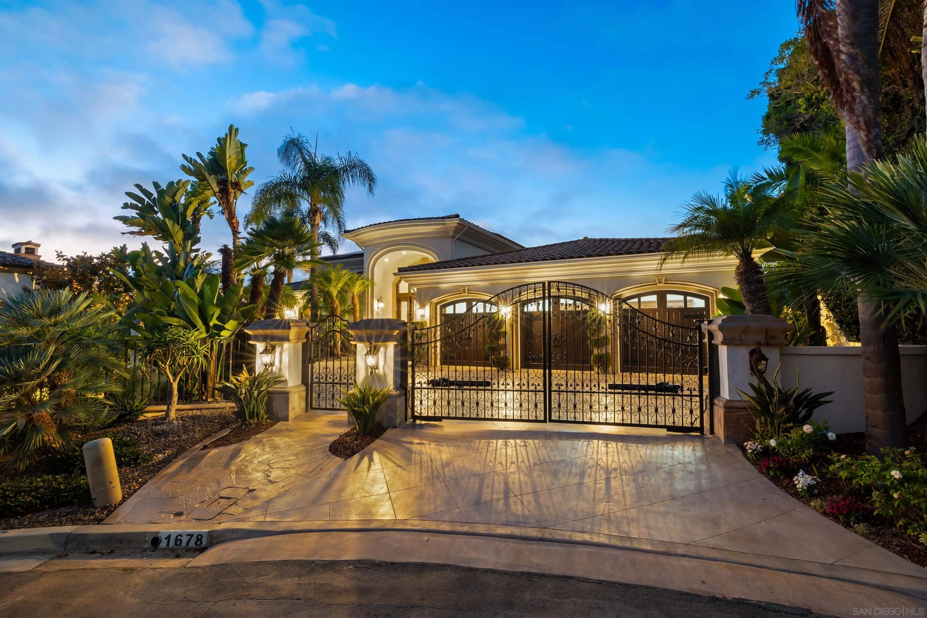 1678 Marisma Way