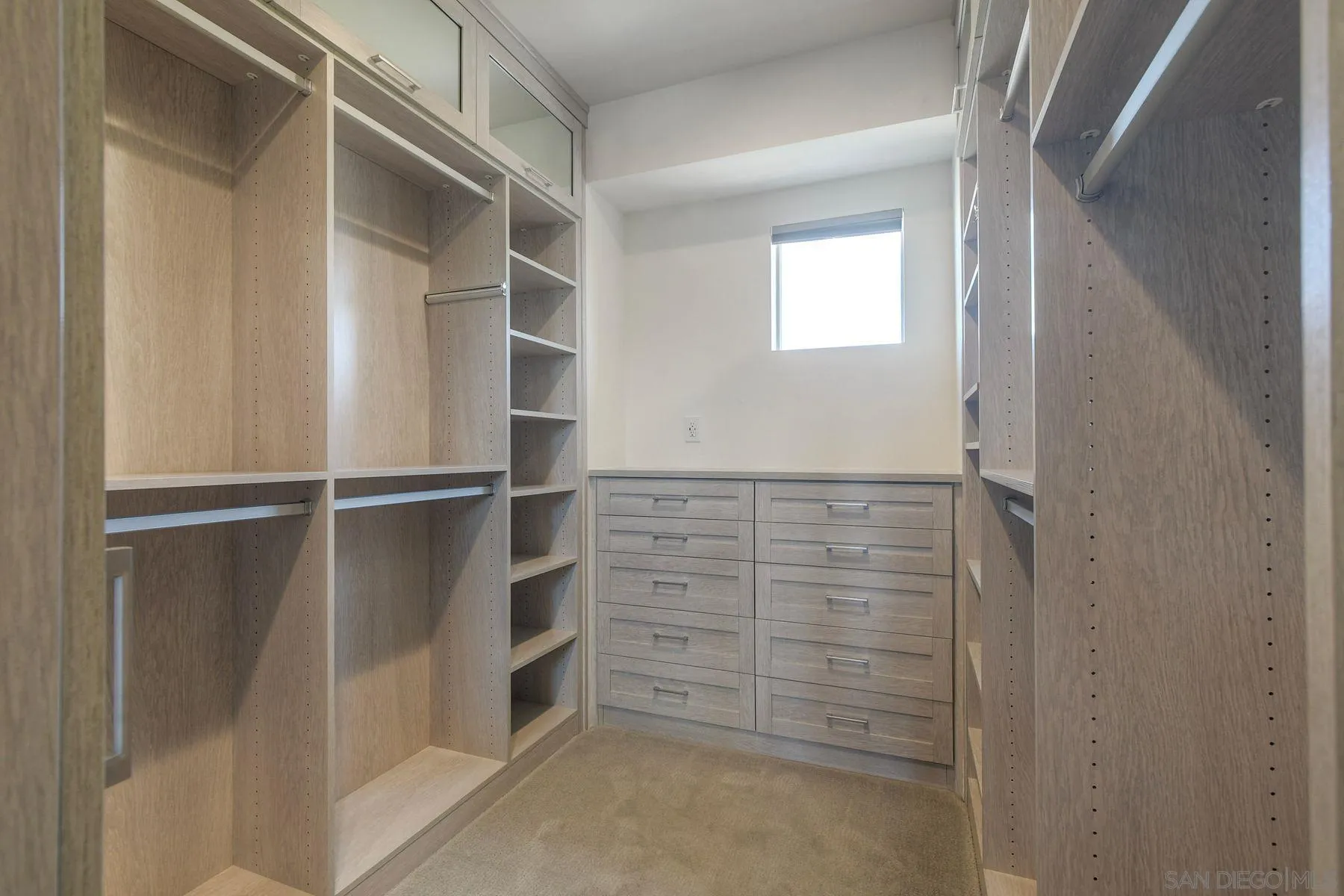 16240 Camden Cir