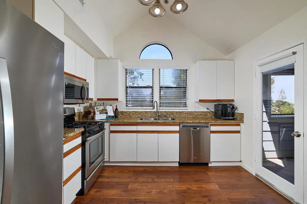 11091 Scripps Ranch Blvd.