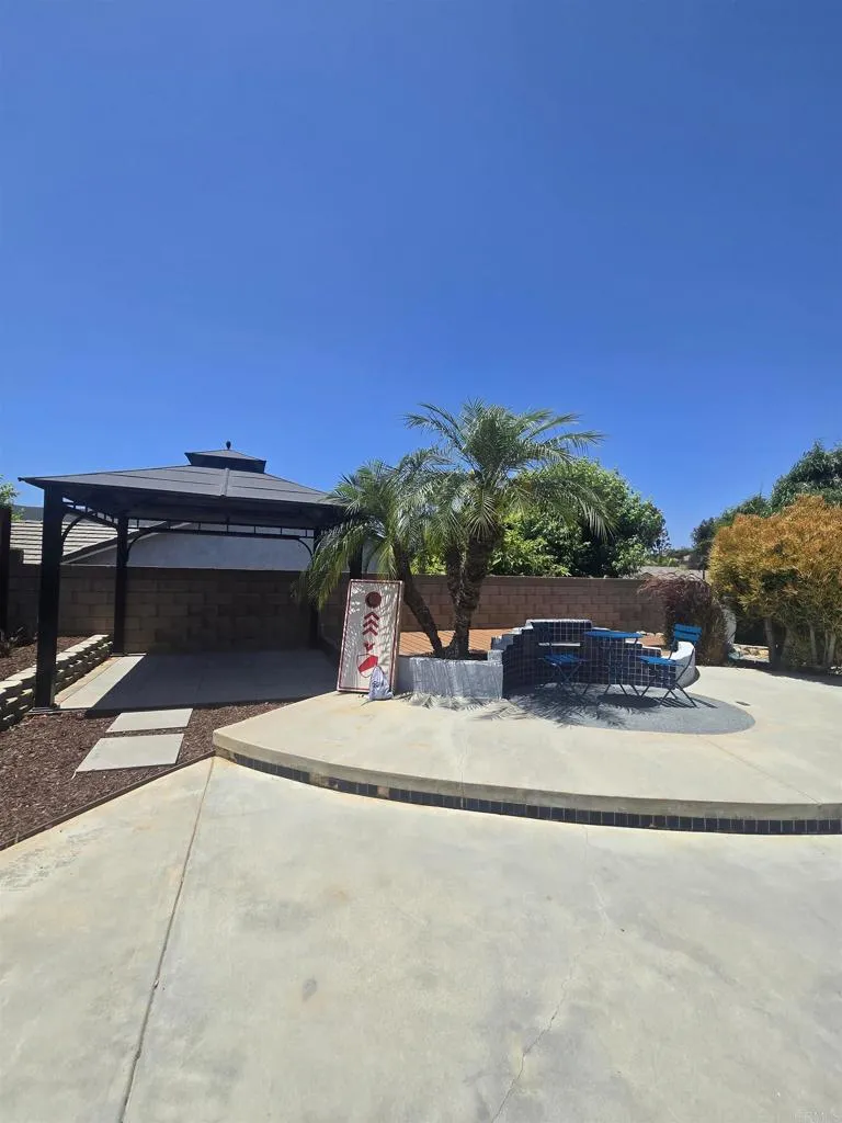 604 Sunset Court