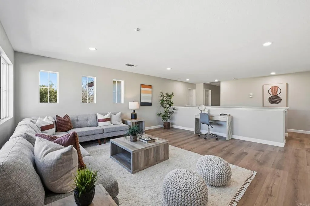 16488 Fox Valley Drive