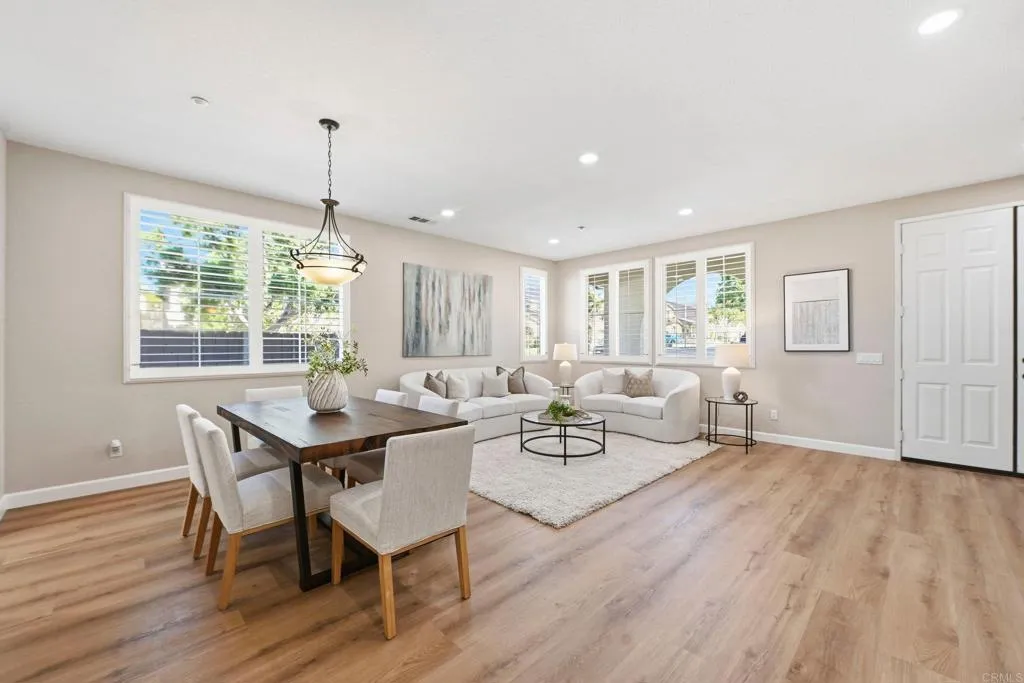 16488 Fox Valley Drive