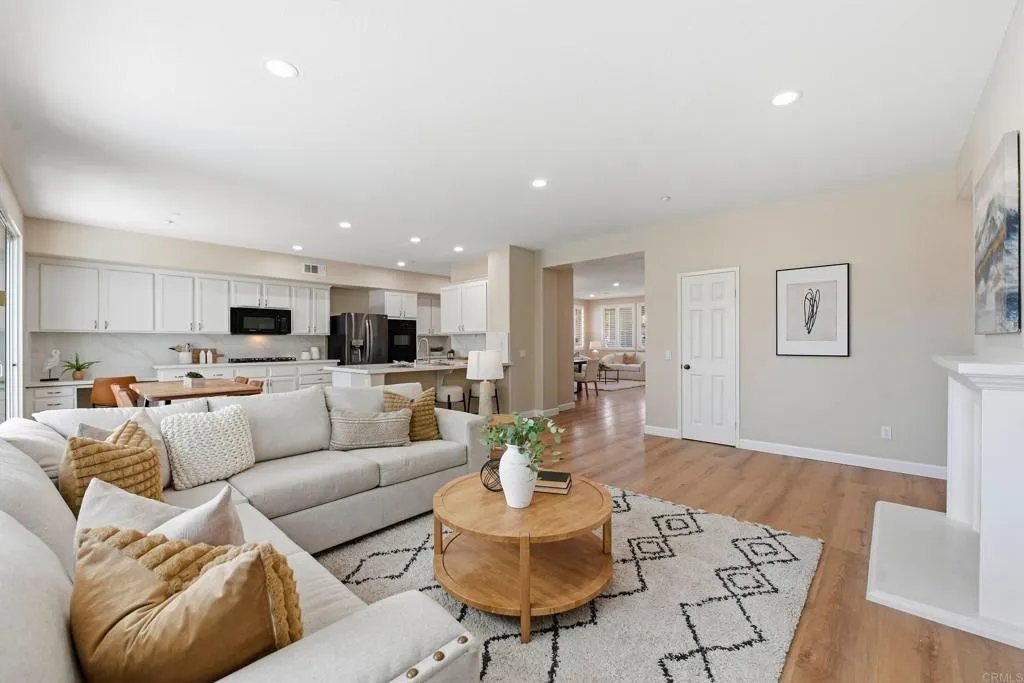 16488 Fox Valley Drive