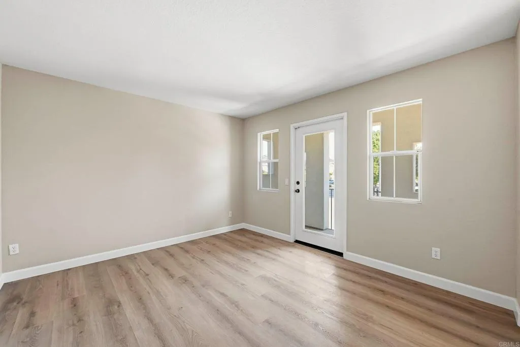 16488 Fox Valley Drive