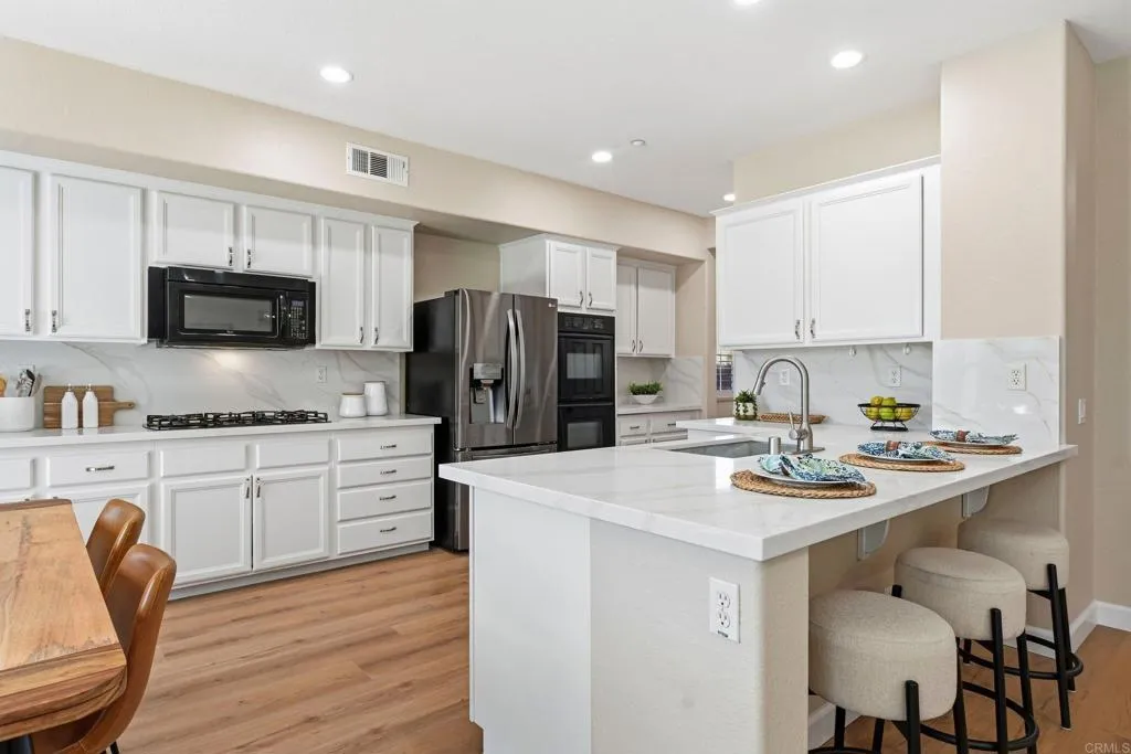 16488 Fox Valley Drive