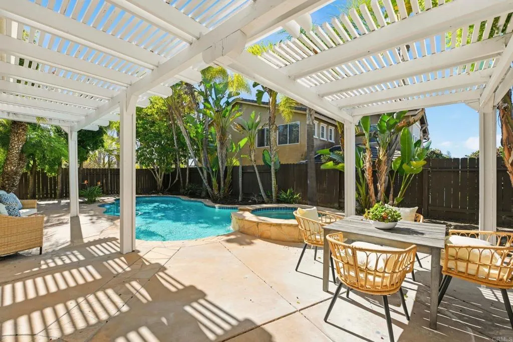 16488 Fox Valley Drive