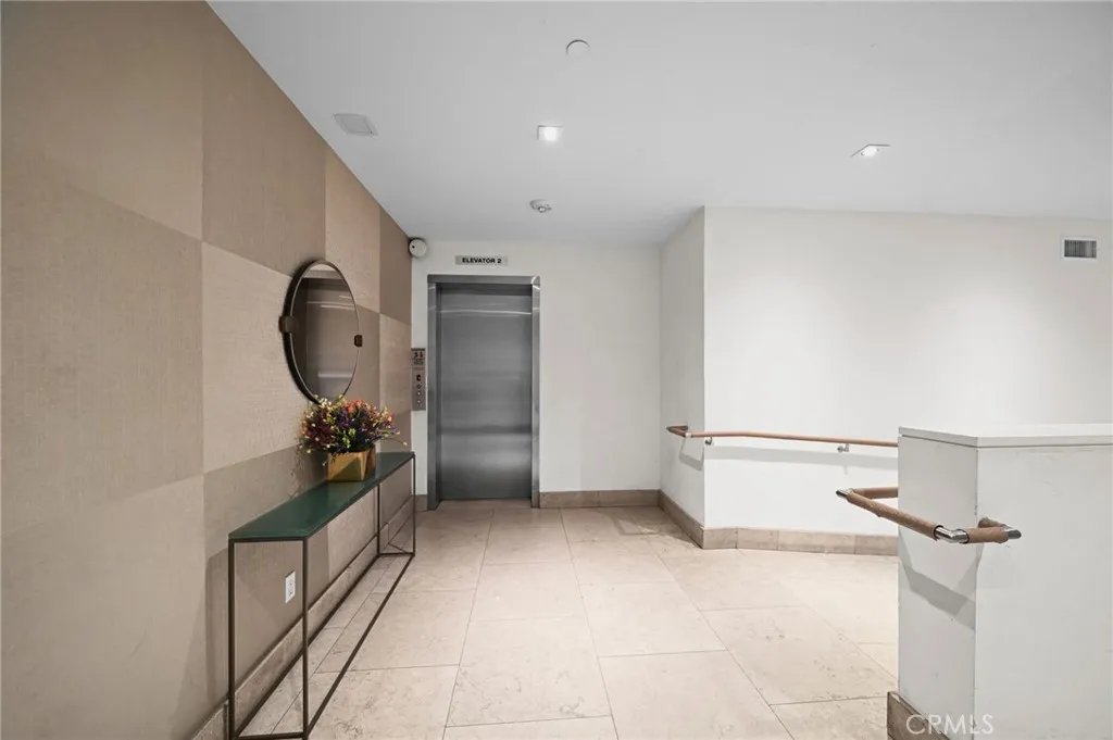 1440 Veteran Avenue Unit 241