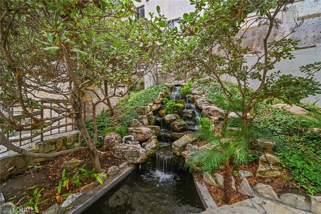 1440 Veteran Avenue Unit 241