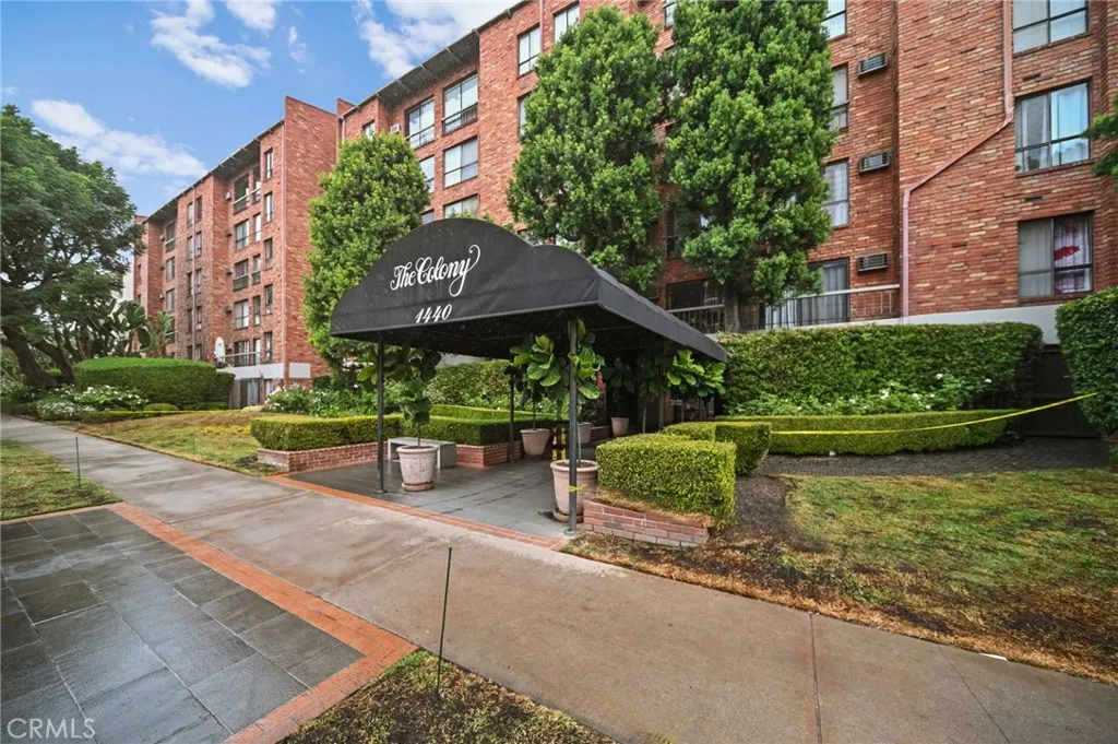 1440 Veteran Avenue Unit 241