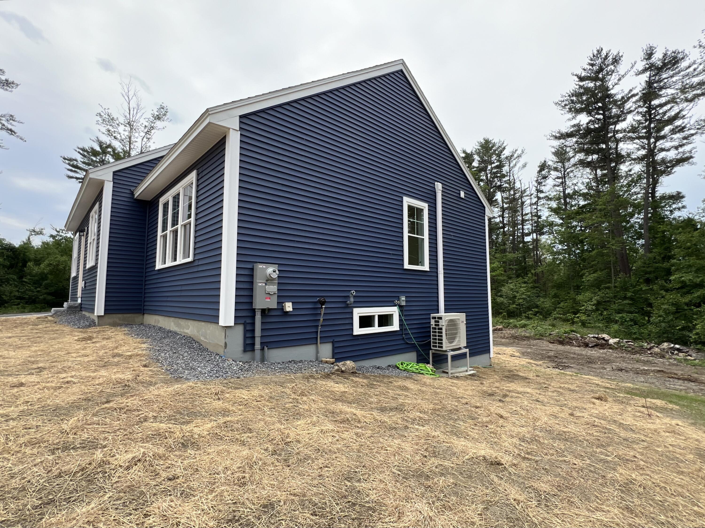 68 Bay Field Road
