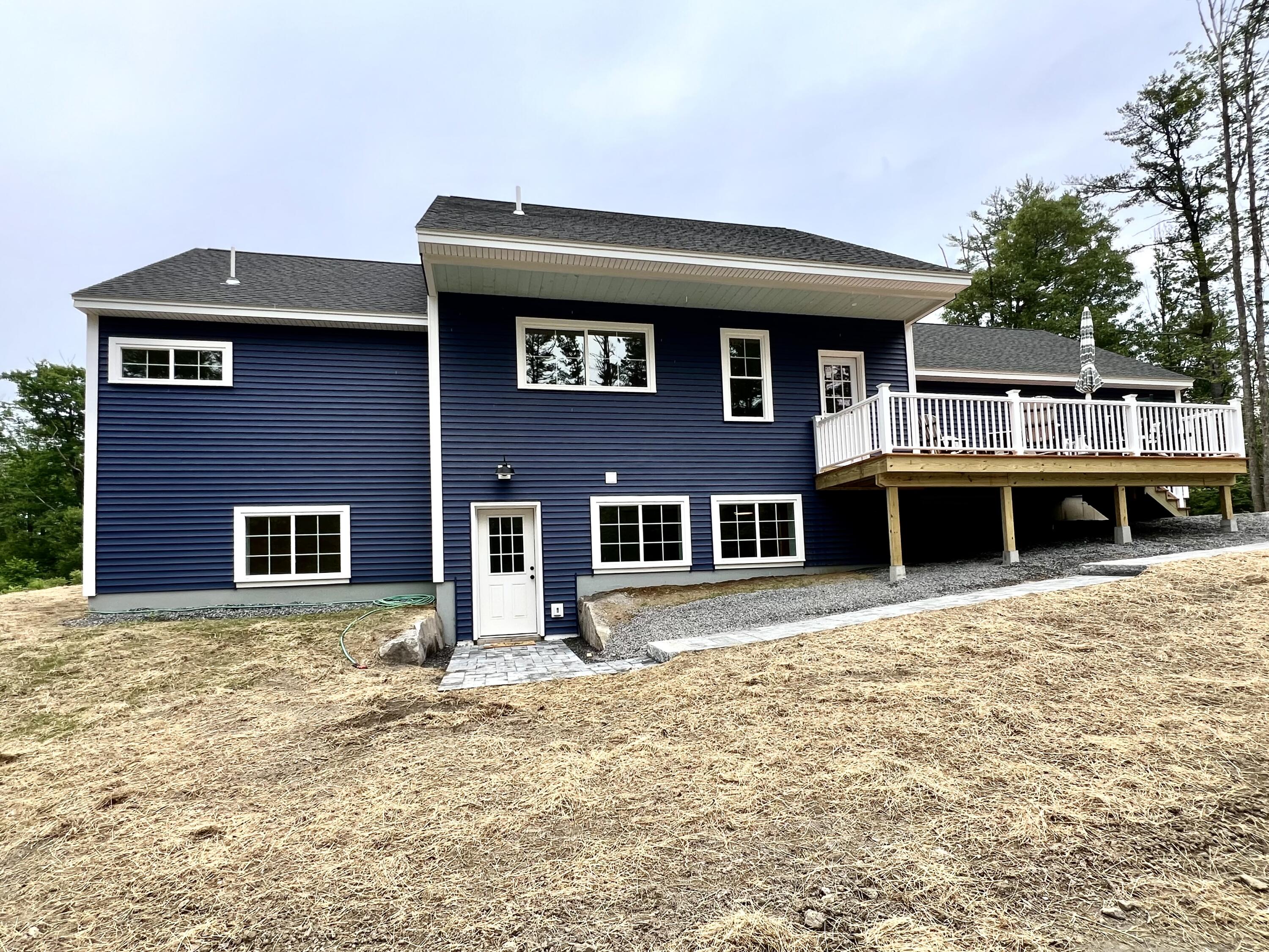 68 Bay Field Road