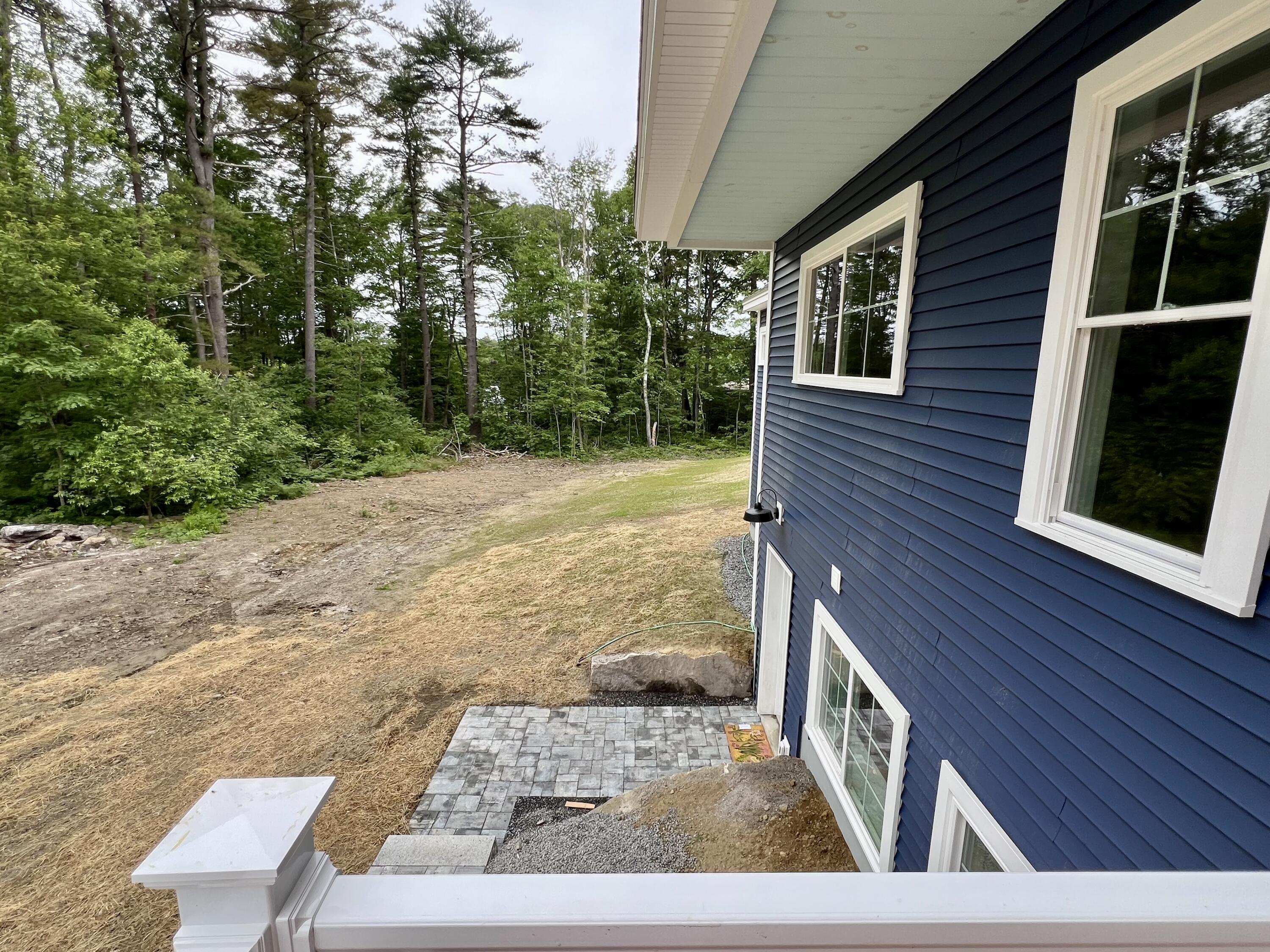 68 Bay Field Road