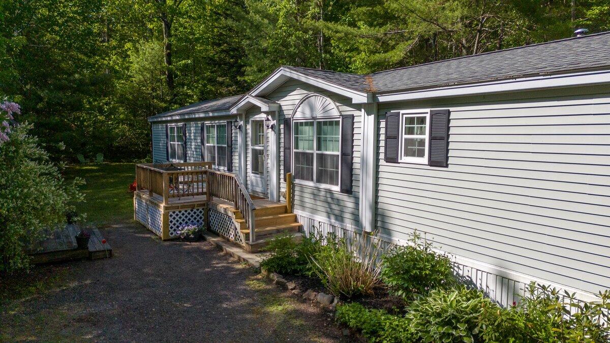 10 Mountainside Park
