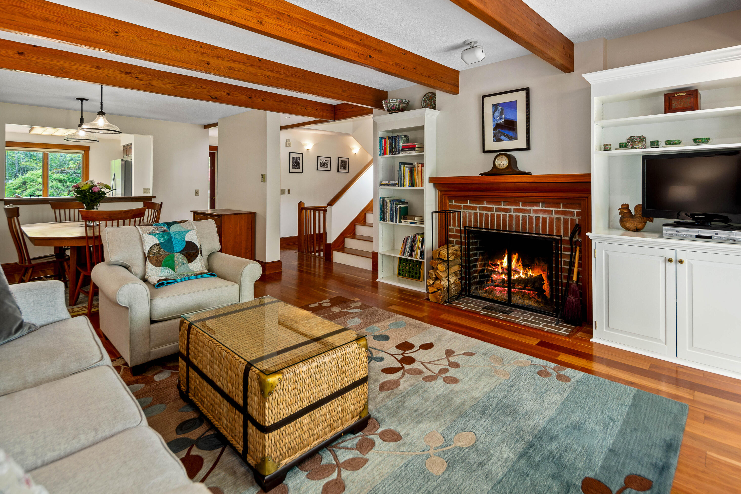 8 Harbor Drive, 8