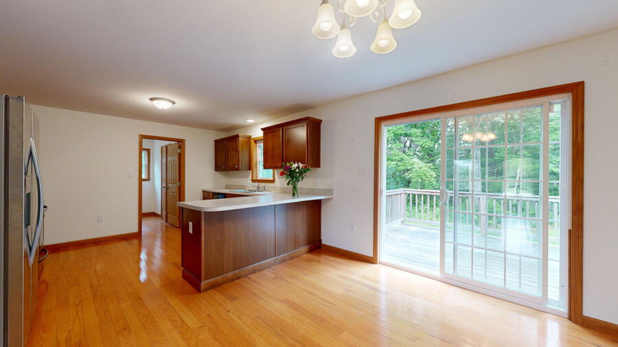 27 Bobolink Lane