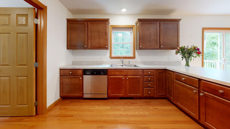 27 Bobolink Lane