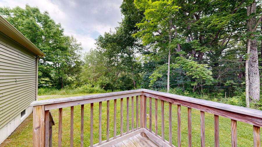 27 Bobolink Lane
