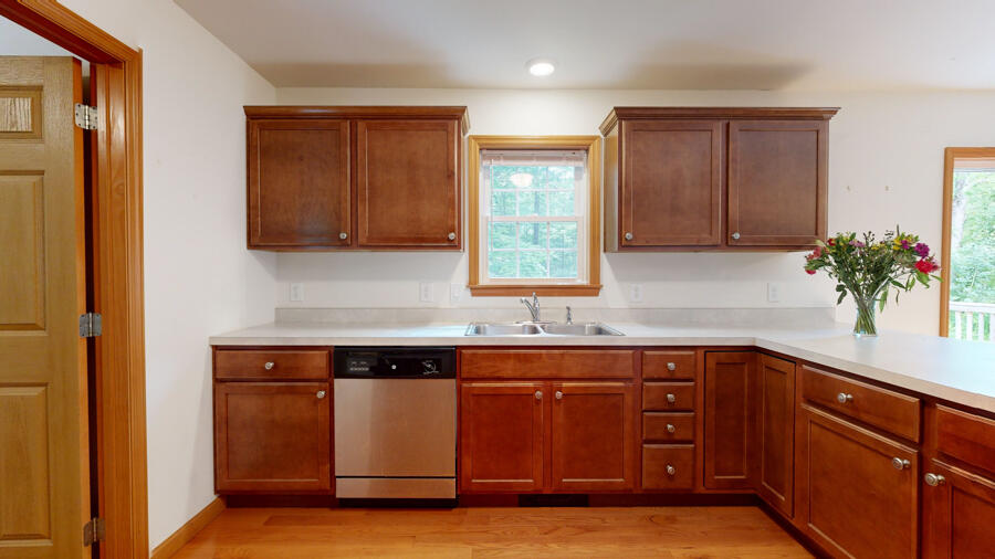 27 Bobolink Lane