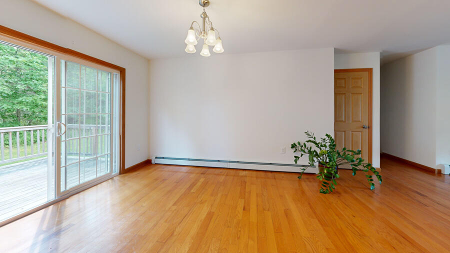 27 Bobolink Lane