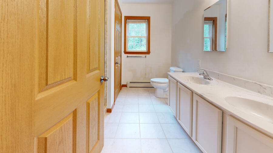 27 Bobolink Lane