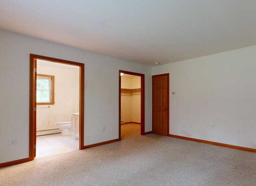 27 Bobolink Lane