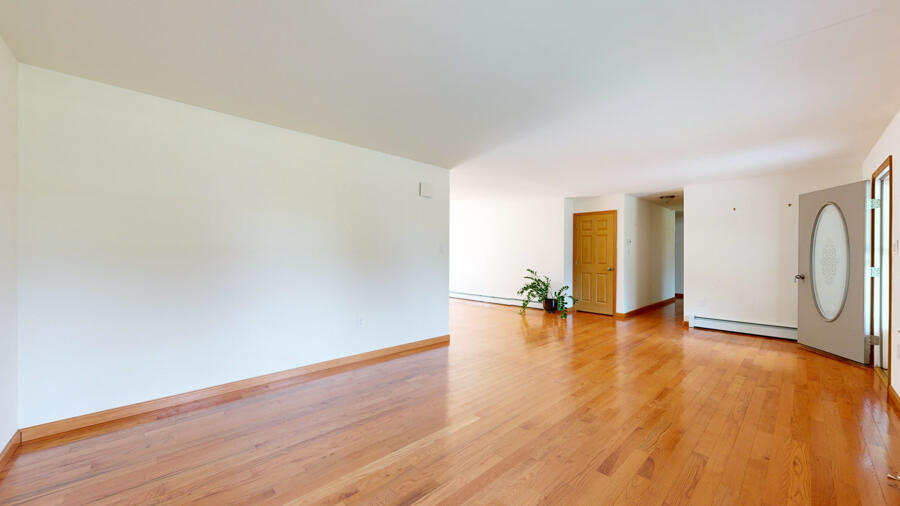 27 Bobolink Lane