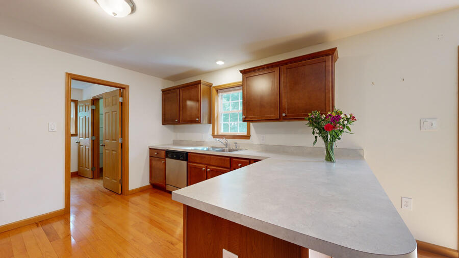 27 Bobolink Lane
