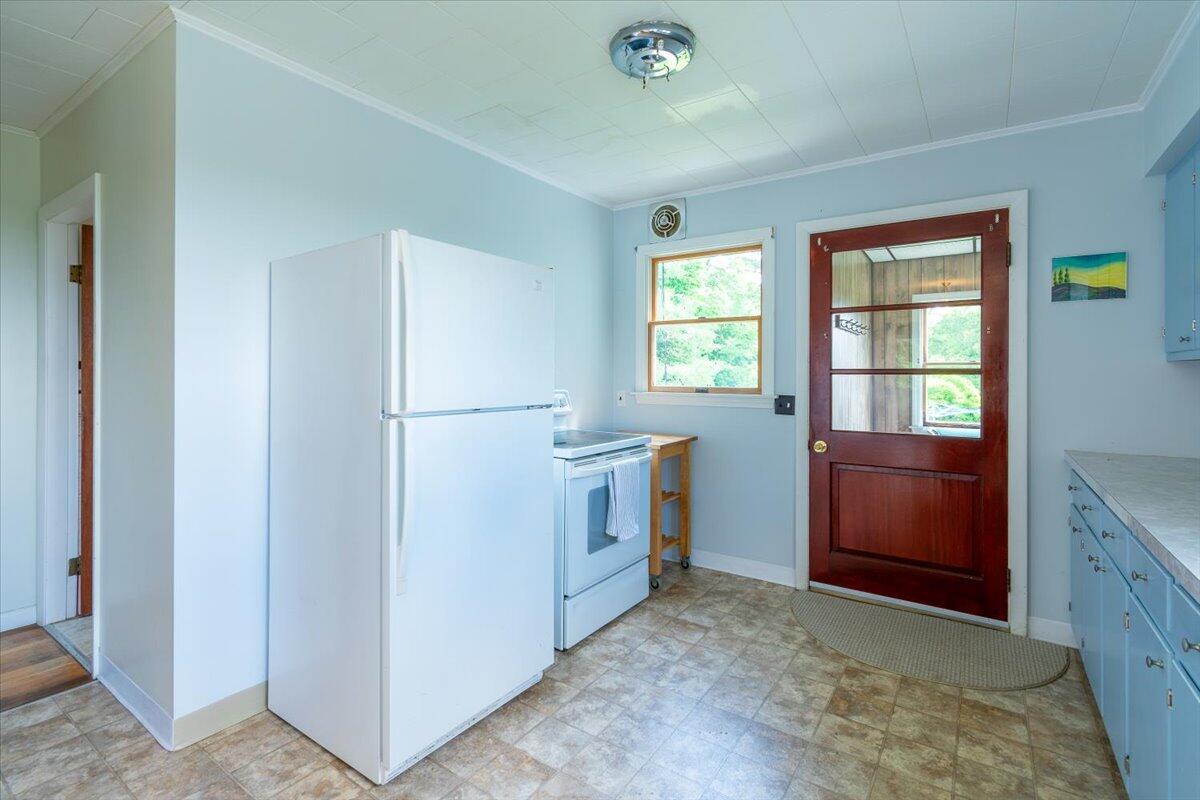 202 Moosehead Trail Highway
