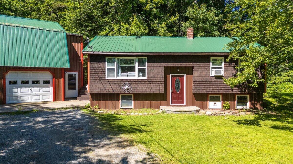 41 Forest Street W