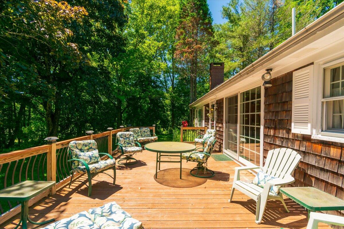 928 N Union Road
