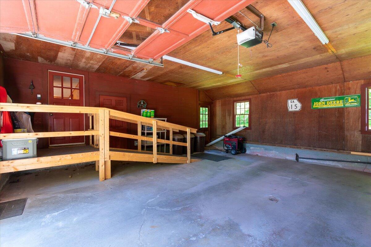 928 N Union Road