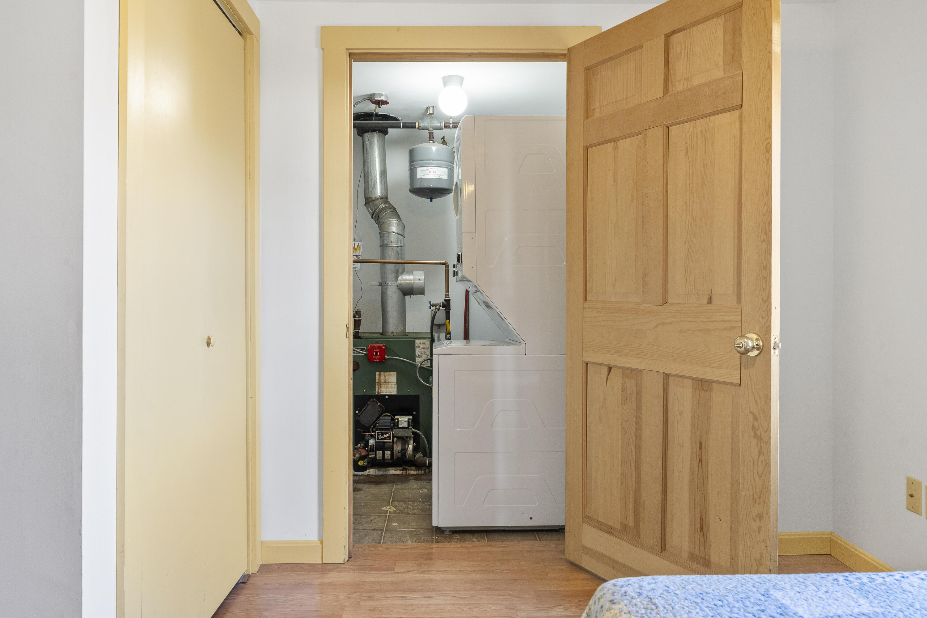 1181 Bristol Road
