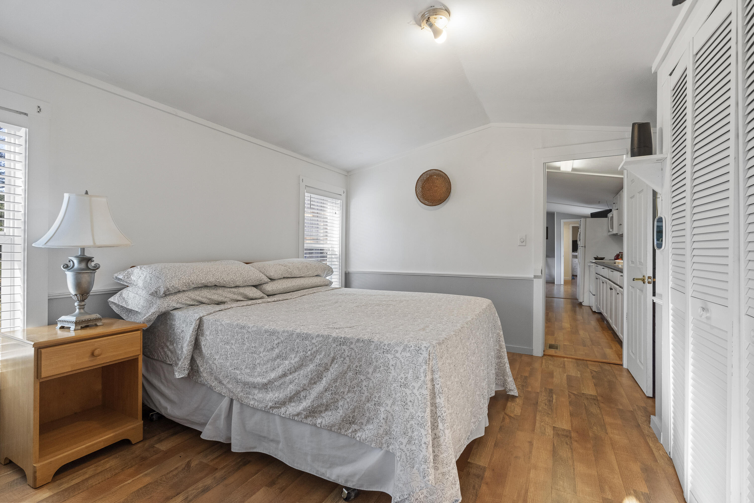 1181 Bristol Road