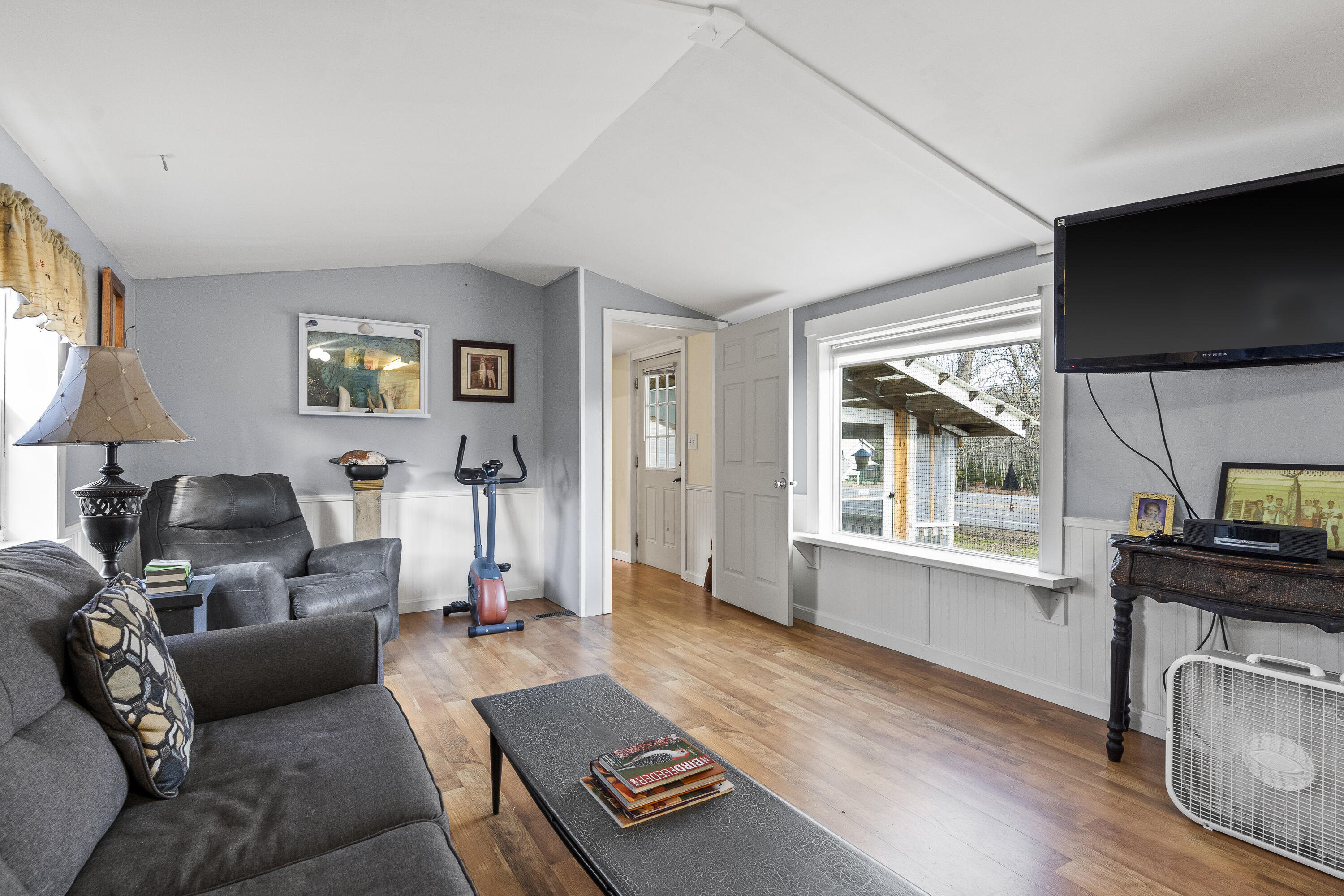 1181 Bristol Road
