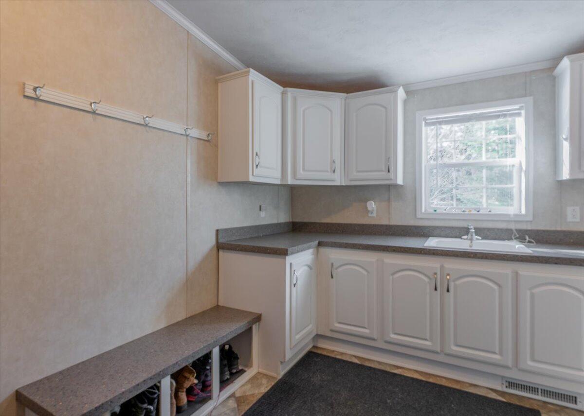 632 Cushing Road