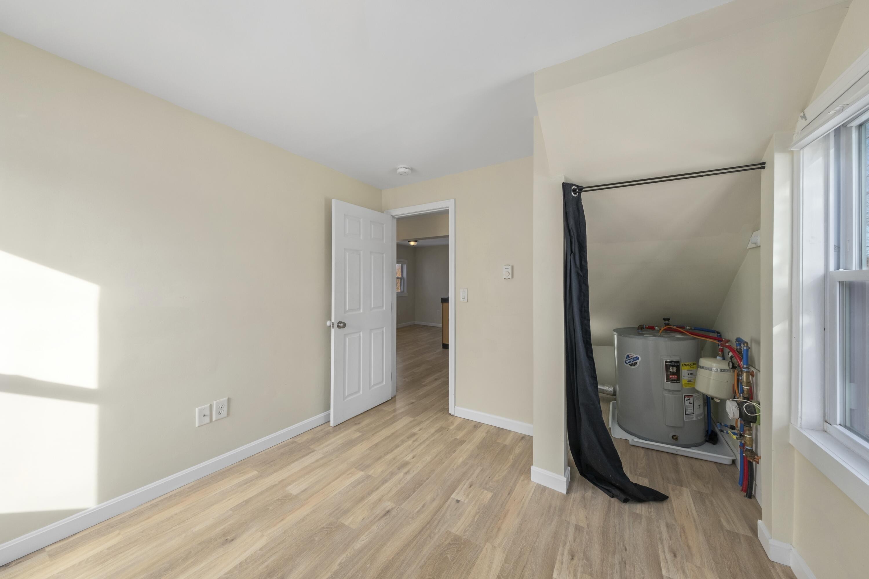 13 Glenwood Avenue
