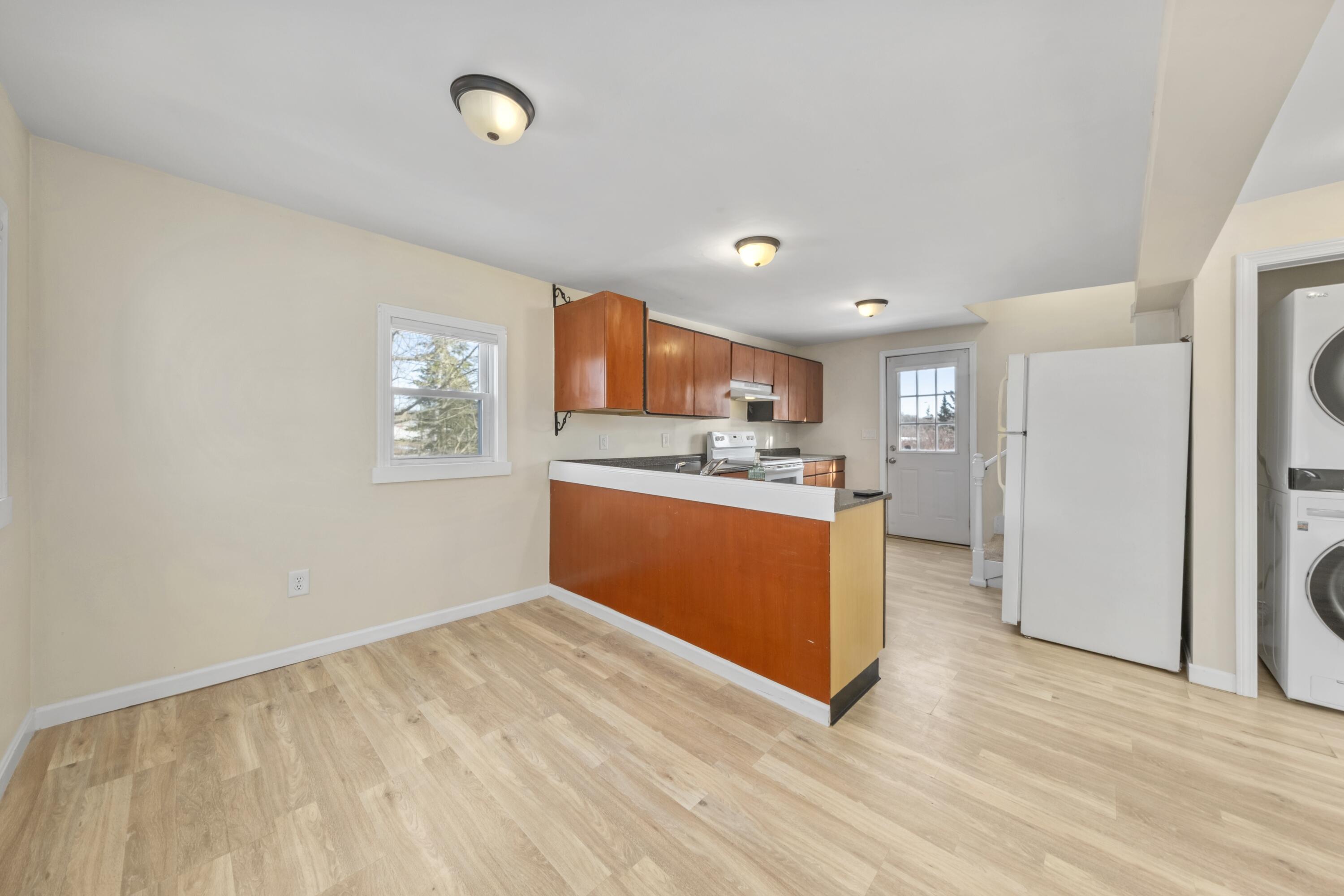 13 Glenwood Avenue