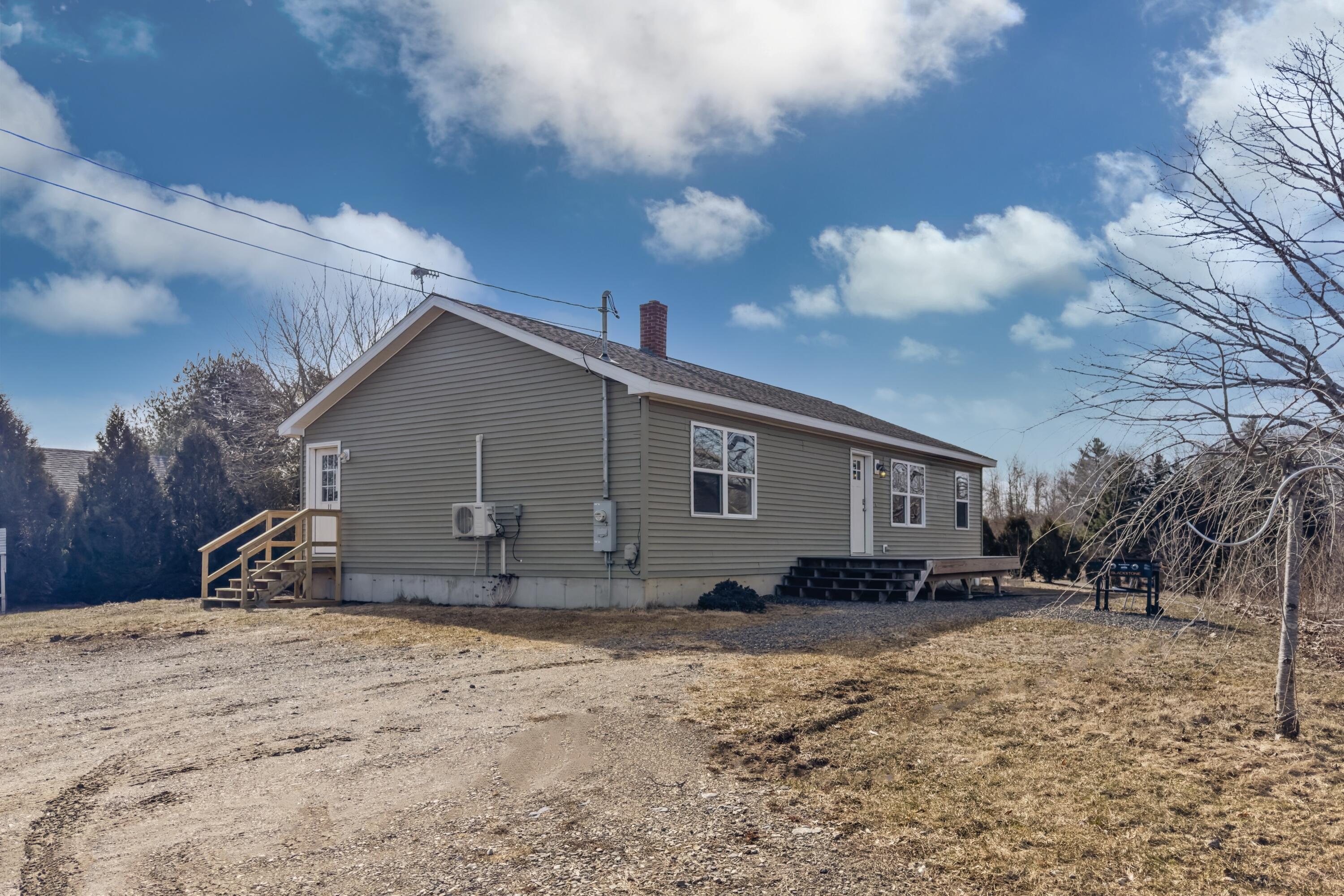 11 Meadow Lane