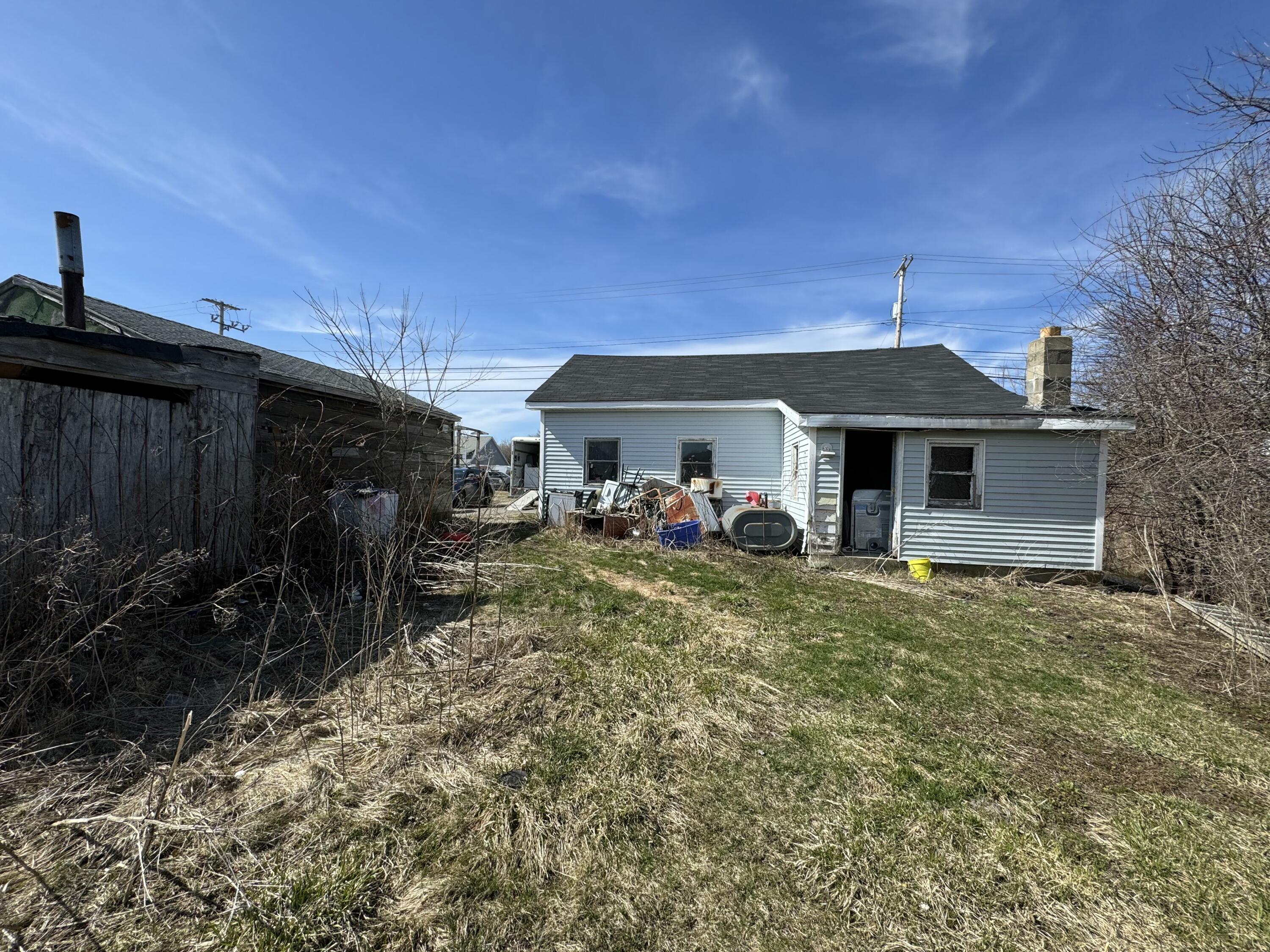 160 New County Road