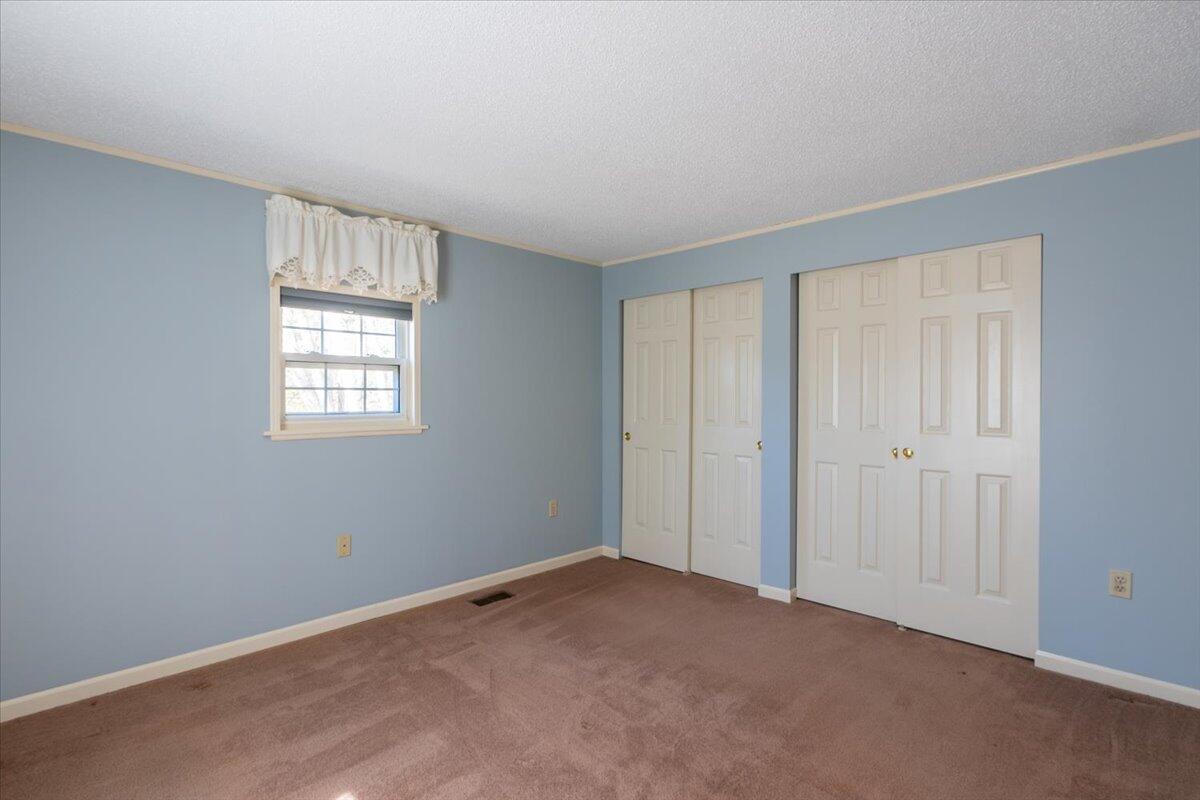 65 Stoneybrook Lane